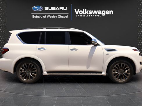Used 2022 Nissan Armada Platinum w/ Captain's Chairs Package RWD image 10