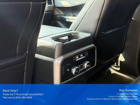 Used 2019 Ford Expedition XLT w/ Equipment Group 201A AWD/4WD image 6
