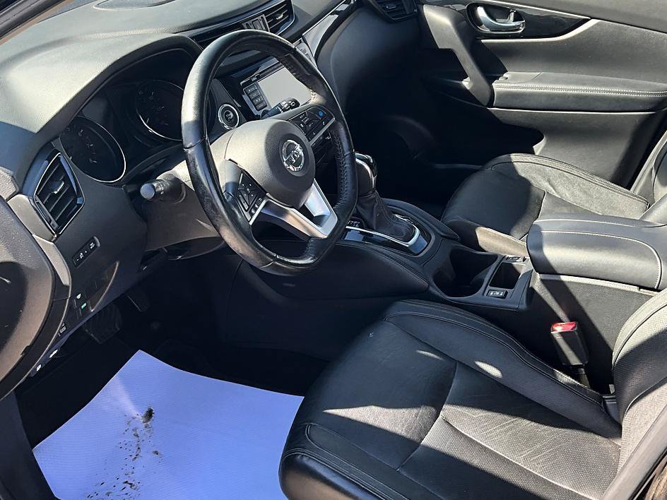 Used 2019 Nissan Rogue Sport SL w/ Premium Package AWD/4WD image 19