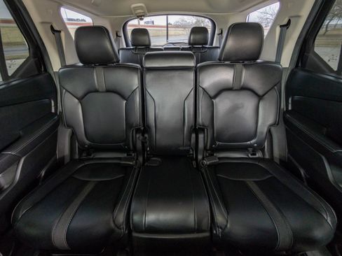 Used 2023 Honda Pilot EX-L image 18