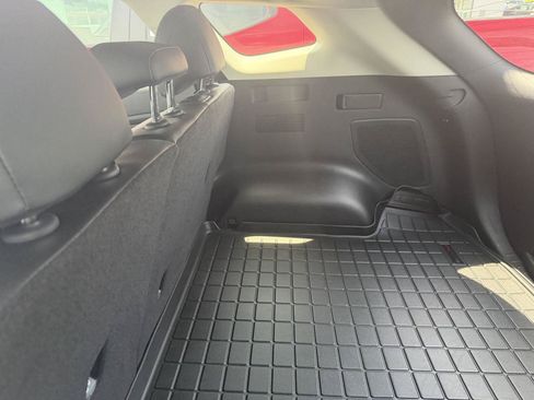 Used 2025 Kia Sportage SX FWD image 11