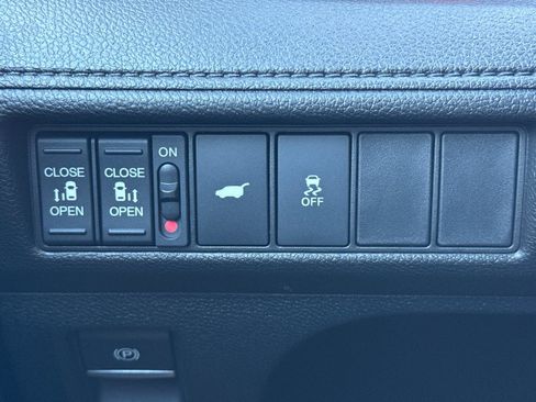New 2026 Honda Odyssey Sport-L image 18