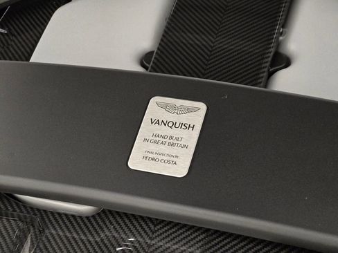 New 2025 Aston Martin Vanquish image 27