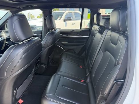 Used 2024 Jeep Grand Cherokee Limited 4xe AWD/4WD image 26