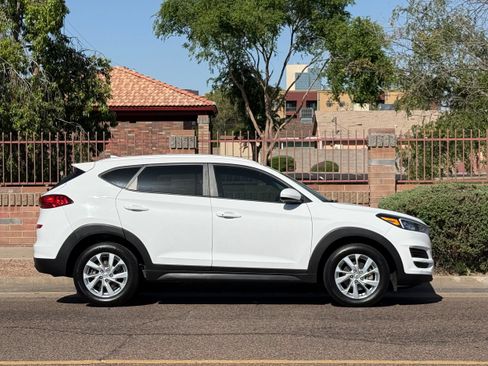 Used 2021 Hyundai Tucson Value FWD image 9