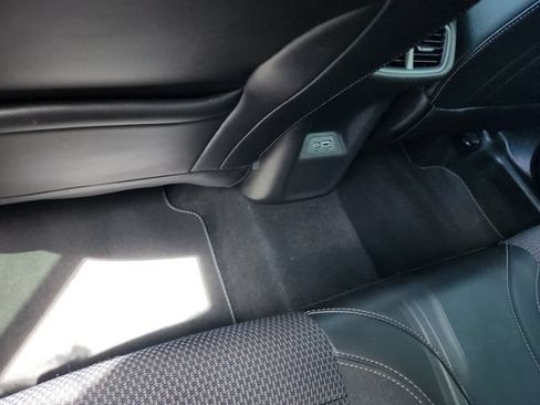 Used 2023 Buick Envision Preferred AWD/4WD image 8
