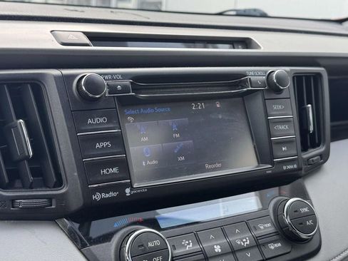 Used 2016 Toyota RAV4 XLE w/ Protection Package image 19