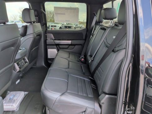 New 2026 Ford F450 Platinum w/ FX4 Off-Road Package image 39