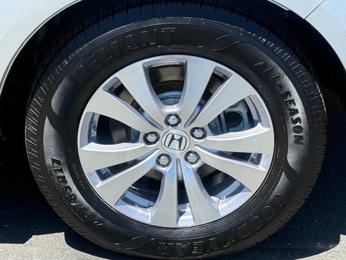 Used 2015 Honda Odyssey EX-L image 18