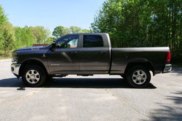 Used 2025 RAM 3500 Big Horn AWD/4WD image 31