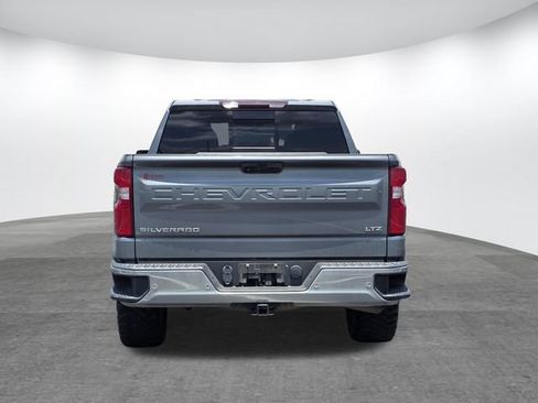 Used 2021 Chevrolet Silverado 1500 LTZ w/ LTZ Convenience Package II AWD/4WD image 4