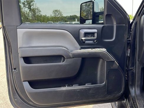 Used 2015 Chevrolet Silverado 3500 W/T image 11