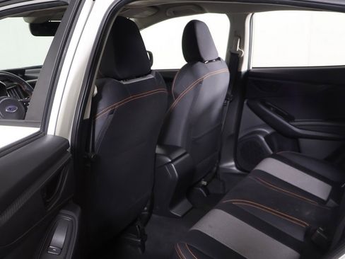 Used 2021 Subaru Crosstrek 2.0i Premium image 24