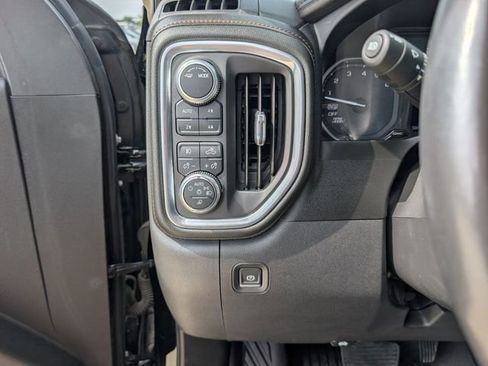 Used 2020 GMC Sierra 1500 AT4 w/ AT4 Premium Package AWD/4WD image 11