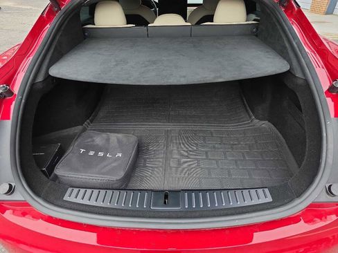 Used 2022 Tesla Model S image 19