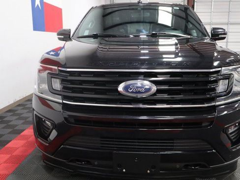 Used 2020 Ford Expedition Limited w/ Equipment Group 303A AWD/4WD image 4