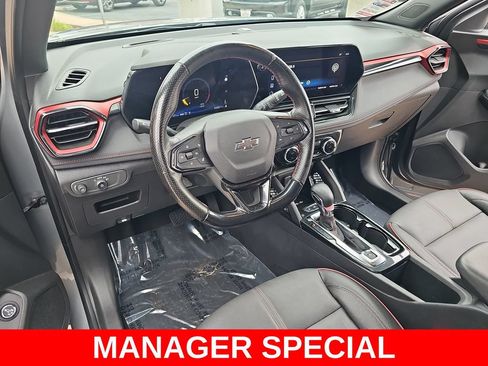 Used 2024 Chevrolet TrailBlazer RS w/ Convenience Package AWD/4WD image 16