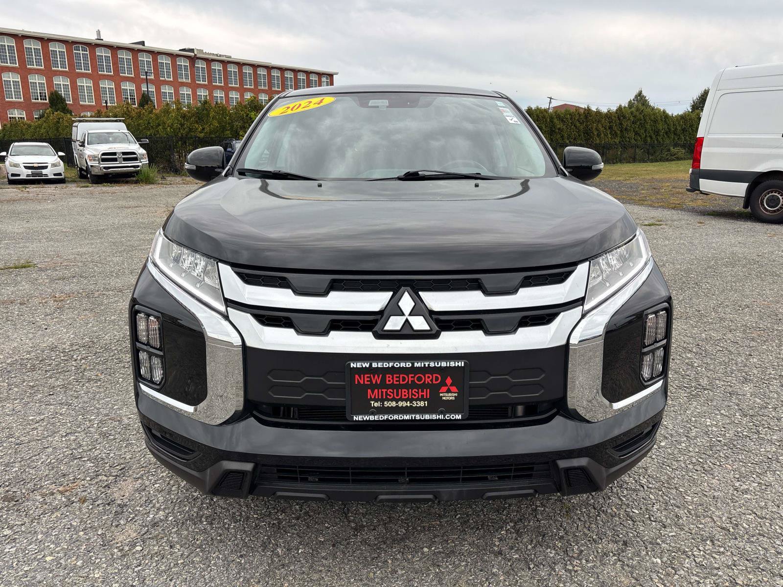 Used 2024 Mitsubishi Outlander Sport AWD image 2