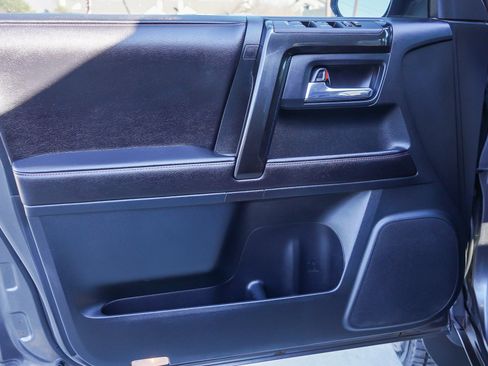 Used 2016 Toyota 4Runner Trail Premium image 20