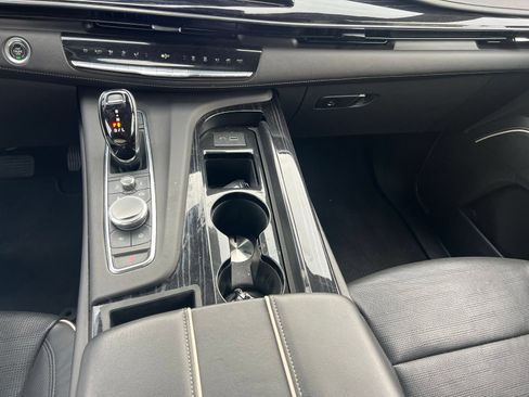 Used 2023 Cadillac Escalade Sport AWD/4WD image 40