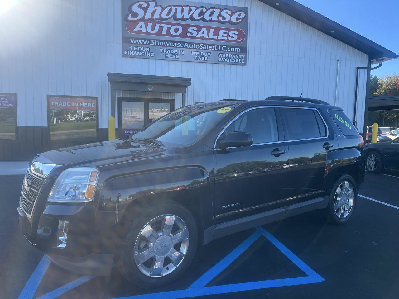 Used 2013 GMC Terrain SLT AWD/4WD image 1