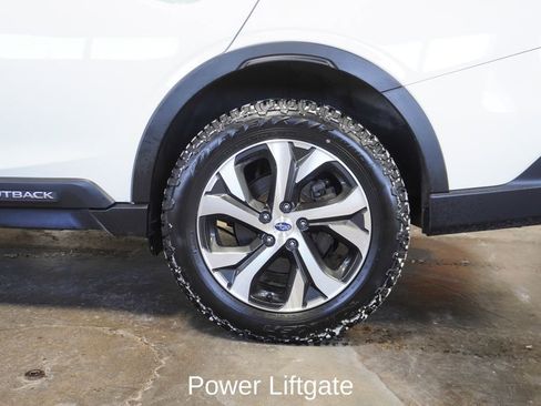 Used 2021 Subaru Outback Touring XT image 8