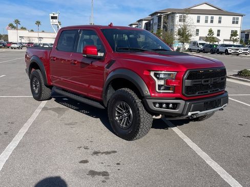 Used 2020 Ford F150 Raptor w/ Equipment Group 802A Luxury image 3
