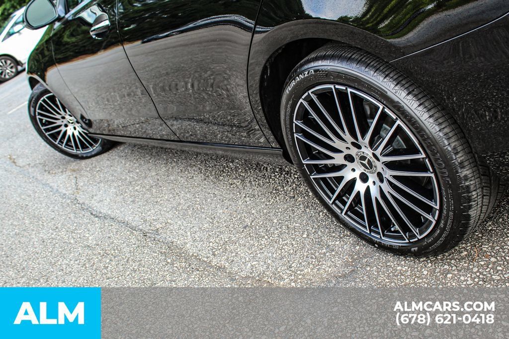 Used 2024 Mercedes-Benz C 300 Sedan image 14