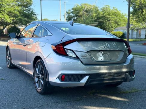 Used 2019 Honda Civic EX image 5