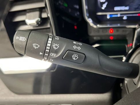 Used 2024 GMC Sierra 1500 Elevation w/ Elevation Premium Package image 30