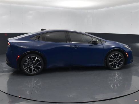 Used 2024 Toyota Prius Prime Premium w/ Advanced Technology Package FWD image 73