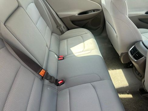 Used 2017 Chevrolet Malibu LT w/ Driver Confidence Package image 17