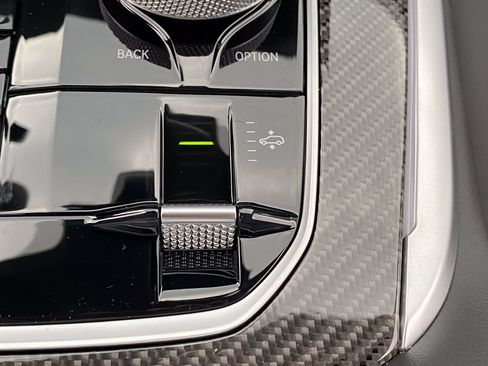 New 2027 BMW X7 M60i AWD/4WD image 32