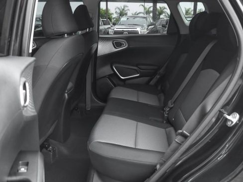 Used 2024 Kia Soul LX w/ Option Group 015 image 35