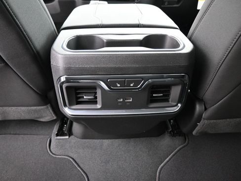 New 2026 GMC Sierra 1500 SLT w/ SLT Convenience Package image 25