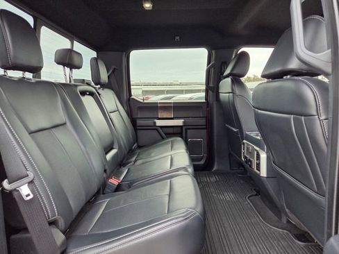 Used 2022 Ford F250 Lariat w/ Black Appearance Package image 21