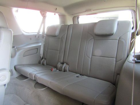 Used 2016 Chevrolet Suburban LTZ AWD/4WD image 11