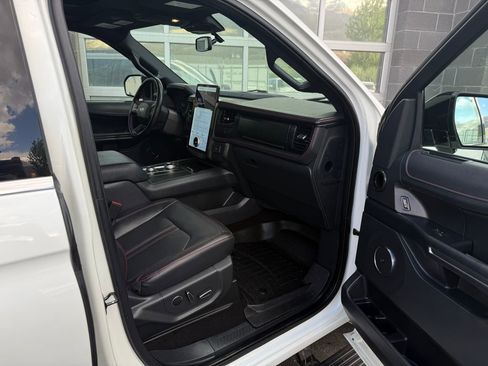 Used 2022 Ford Expedition Max Limited AWD/4WD image 20