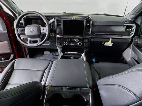 New 2025 Ford F350 Lariat w/ Black Appearance Package image 7