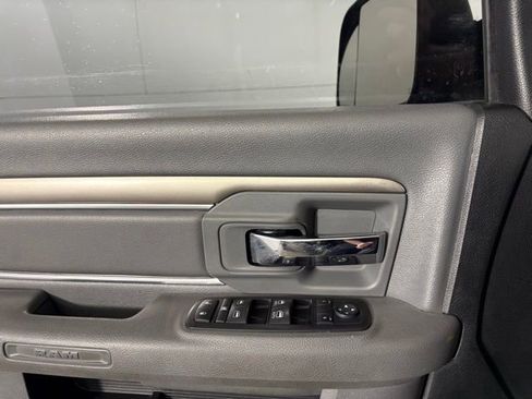 Used 2014 RAM 3500 Big Horn w/ Black Appearance Group image 15