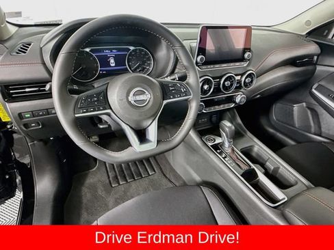 Used 2025 Nissan Sentra SR w/ Midnight Edition FWD image 7