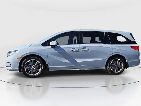 Used 2023 Honda Odyssey Elite image 8