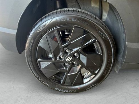 Used 2026 Hyundai Kona SEL Sport FWD image 23