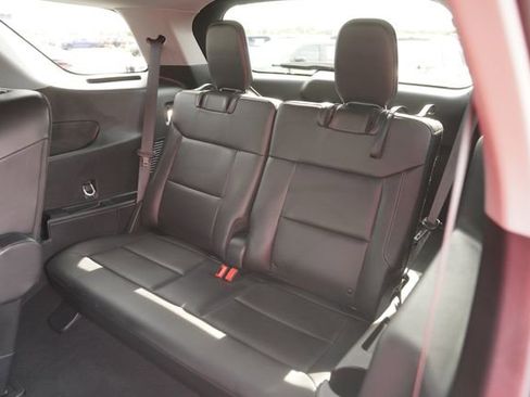 Used 2023 Ford Explorer XLT w/ Equipment Group 202A image 14