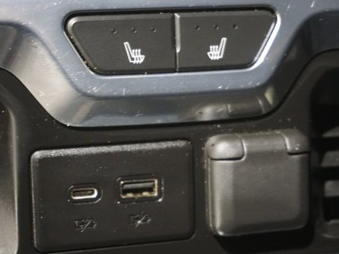 Used 2020 GMC Sierra 1500 AT4 w/ AT4 Premium Package image 31