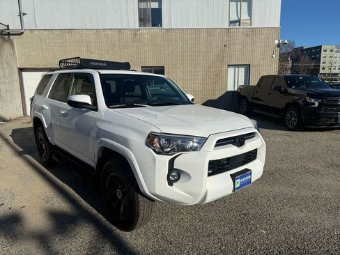 Used 2022 Toyota 4Runner Trail Special Edition AWD/4WD image 7
