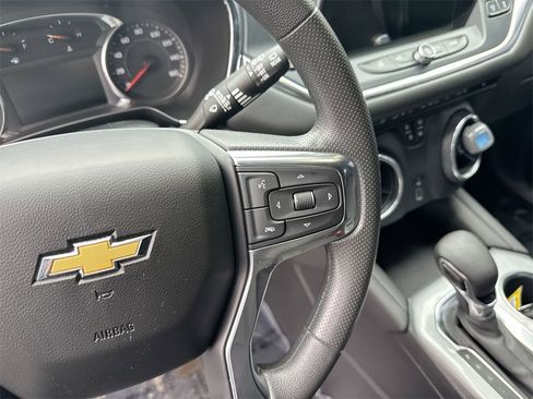 Used 2022 Chevrolet Blazer LT image 18