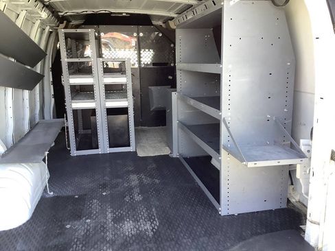 Used 2016 Chevrolet Express 2500 w/ Cold Climate Package RWD image 31