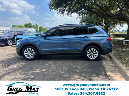 Used 2018 Volkswagen Tiguan S FWD image 4