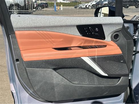 New 2026 Cadillac Optiq Luxury 2 image 5